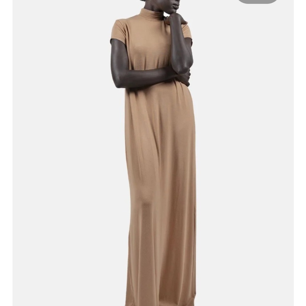Elegant Tan Maxi Dress - Dresden